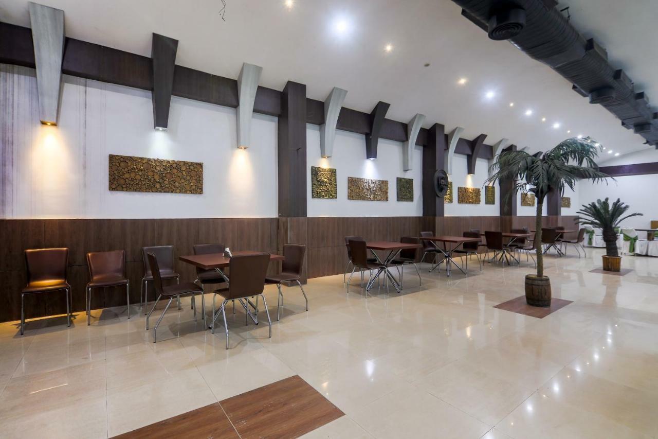 מלון Nunmati Oyo 36006 Eastern Retreat מראה חיצוני תמונה